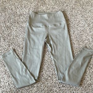 TAN+LINES TEMESCAL CYN LEGGINGS - SAGE RIBBED - S